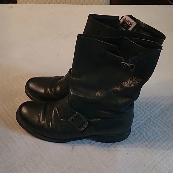 Frye Veronica Short Boots, Black, Women's Size 9 - Picture 2 of 8